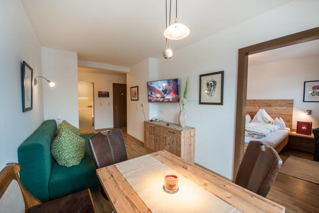 Appartements Al Castagno Ehrwald Eksteriør bilde